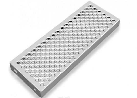 ISO45001反スキッドの金属板の反スリップは金属板の摩耗の証拠を打ち抜いた