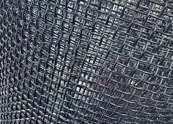 繊維の種類が異なるロールで柔軟なステンレス鋼ワイヤ網膜