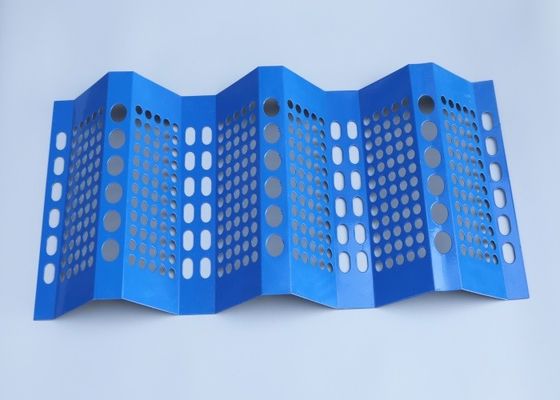 2.4mの角目のパンチ金属板の多機能の安全および換気シート