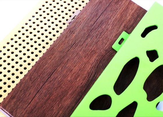 反湿気の穴があいたアルミニウム正面の版の過フッ化炭化水素のコーティング