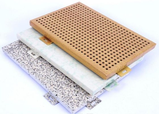 反湿気の穴があいたアルミニウム正面の版の過フッ化炭化水素のコーティング