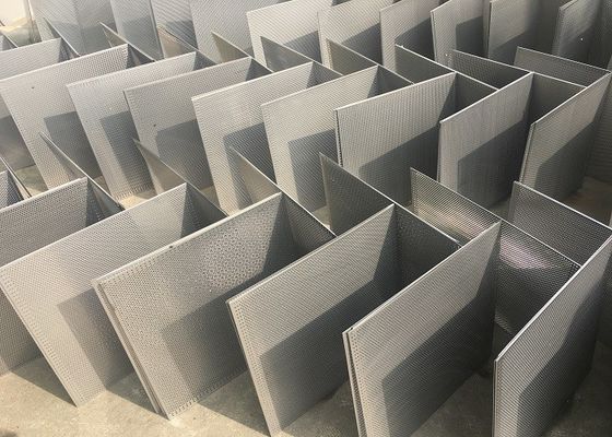 1厚さ0.0mm 産業用フィルタリング用ステンレス鋼の穴開いた網状シート