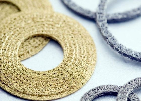 0.08mm ワイヤー直径 ブラス ニットメッシュ 燃料と水力システムのフィルタリングのために
