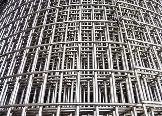 空気処理機器の空気流の強化のために,電熱鋼の溶接線網のロール