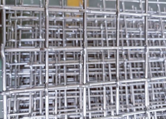 ヘビーデューティ用途向けのフラットトップ湾曲織金メッシュ スクリーン